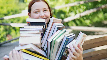 НОВЫЕ КНИГИ догнали меня и в отпуске😅 Книжные покупки