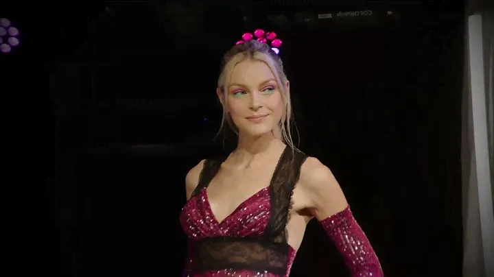 Anna Sui Fall 2023 Runway